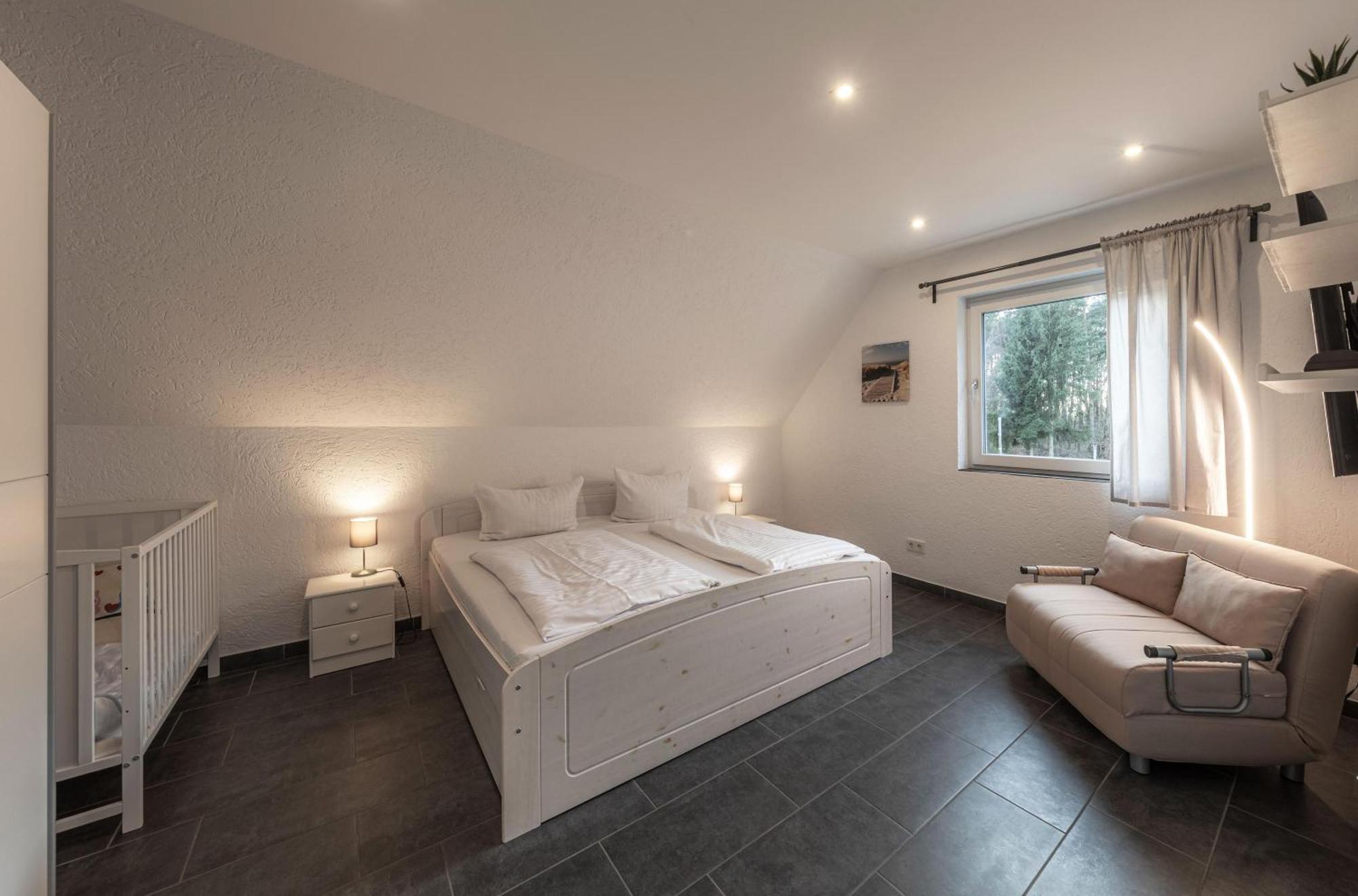 Ferienhaus Daniela Mit Terrasse Und Garten Silz  Экстерьер фото