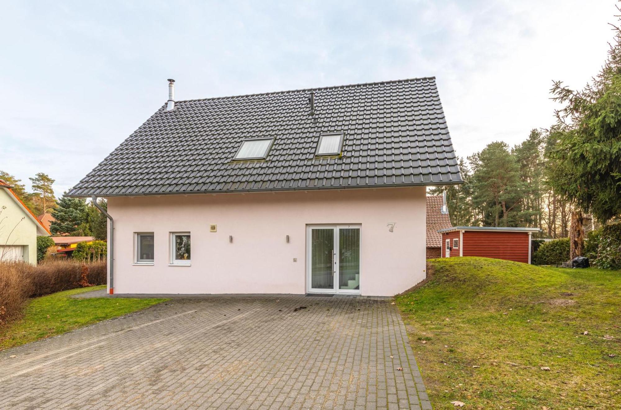 Ferienhaus Daniela Mit Terrasse Und Garten Silz  Экстерьер фото